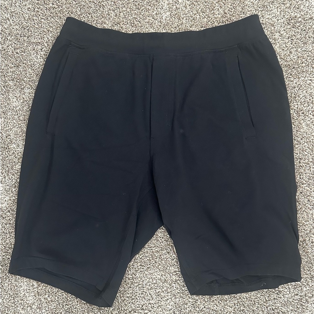 Lululemon Men's XL Linerless Black Athletic Gym Shorts Heavy Duty 11” Inseam
